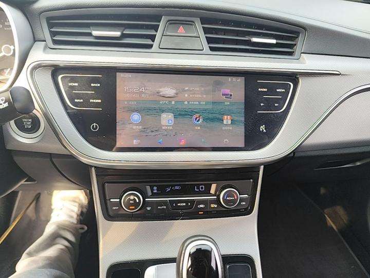 Emgrand GL 2018 1.4T DCT Elite Connected photo 8