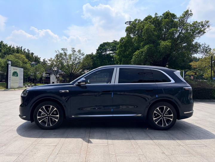 HIMA AITO M7 2026 EREV Pro+ AWD 5-Seater photo 4