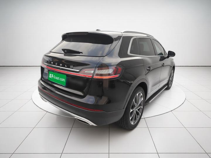Nautilus 2021 2.0T AWD Exclusive photo 4