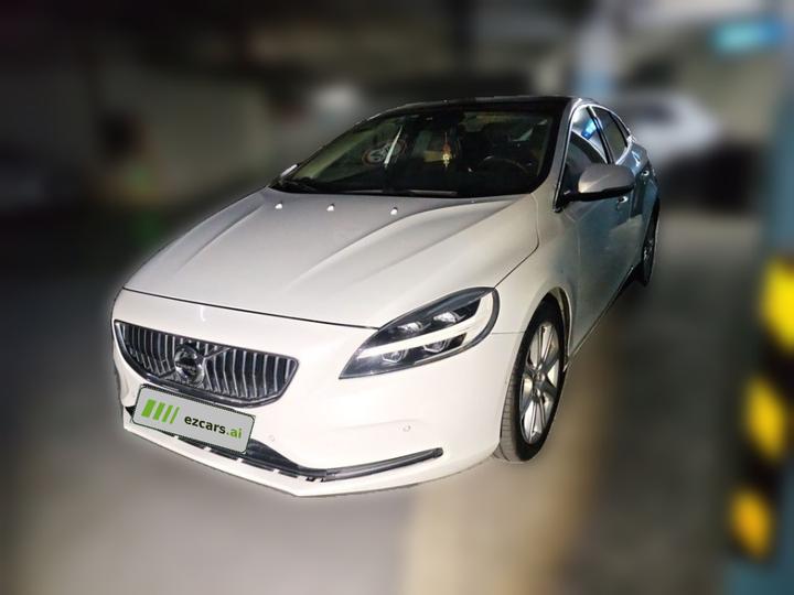 V40 2017 T3