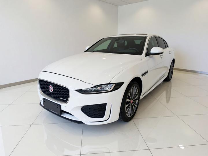 XEL 2020 2.0T 200PS R-DYNAMIC Sport