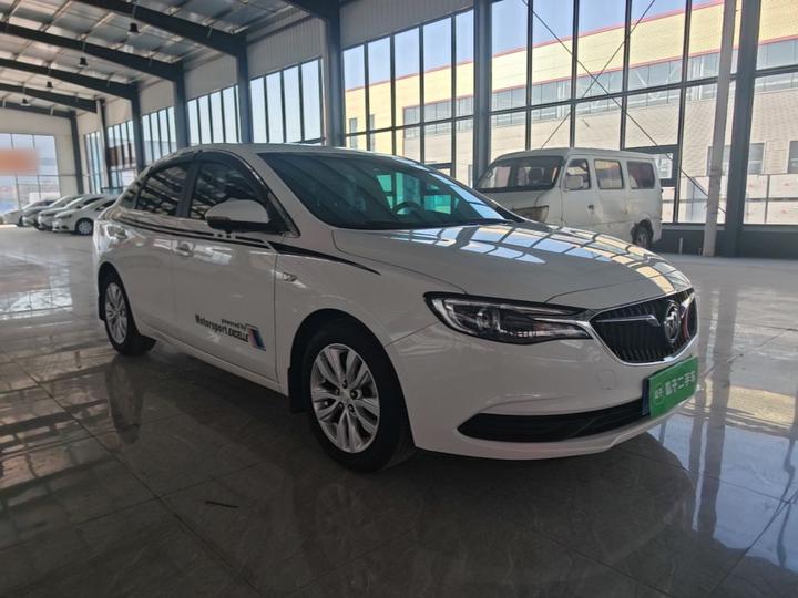 Excelle 2021 Facelift Classic 1.5L AT Progressive photo 3