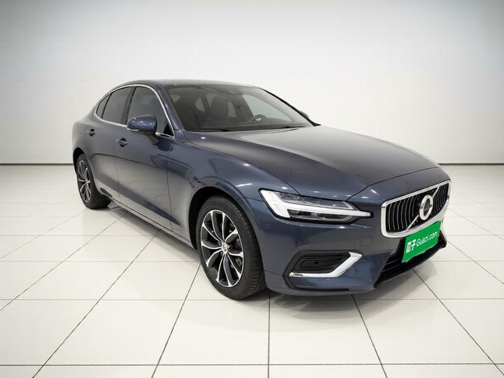 S60 2022 B4 Luxury photo 3