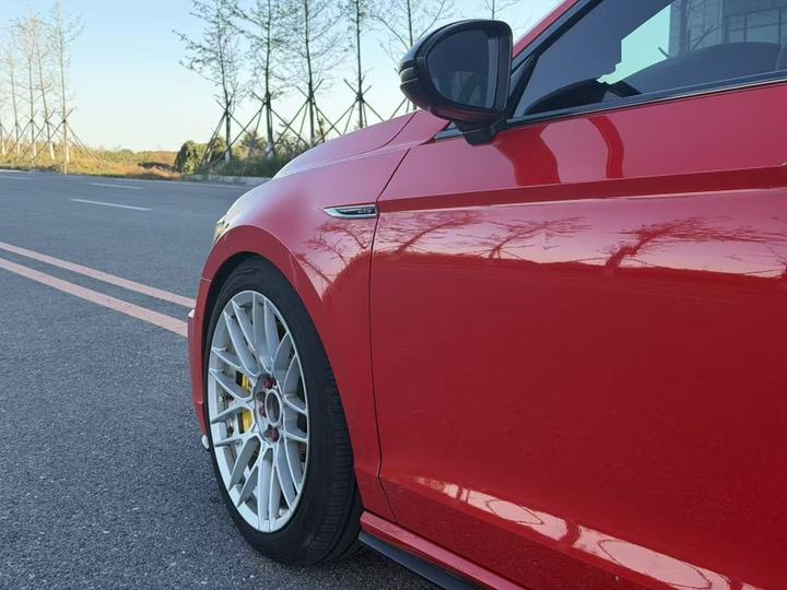 Lamando 2017 2.0T GTS photo 6