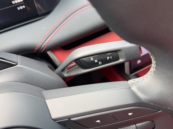 Xiaomi SU7 2024 AWD Extended Range High-end ADAS Max photo 6