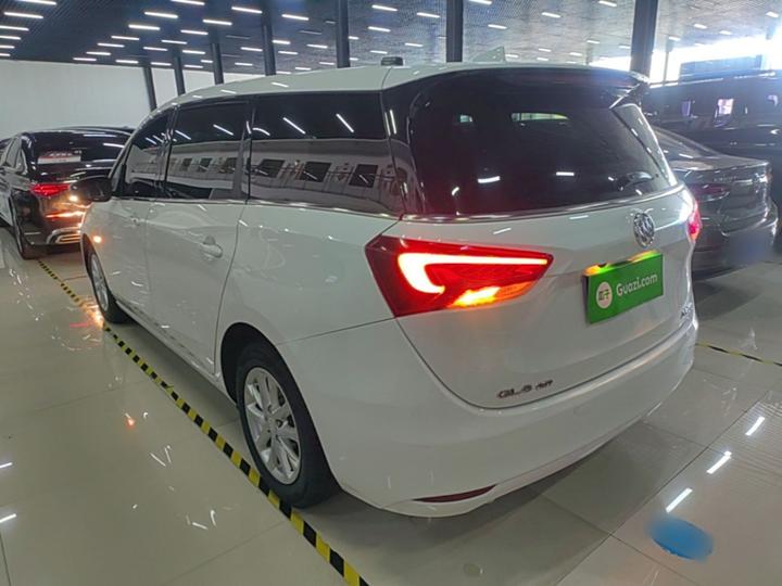 GL6 2018 18T 6-Seater Elite photo 4