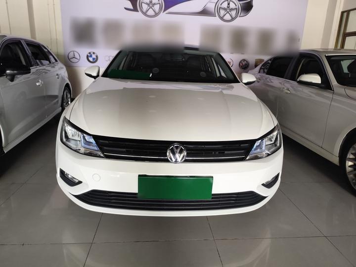 Lamando 2018 230TSI DSG photo 2