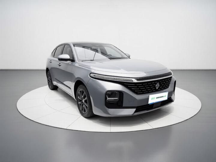 RC-5 2020 1.5L MT Luxury photo 3