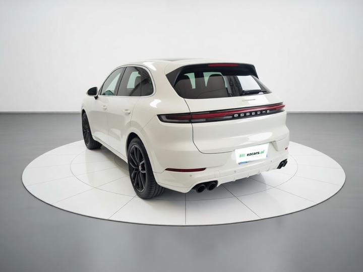 2024 Cayenne 3.0T photo 4