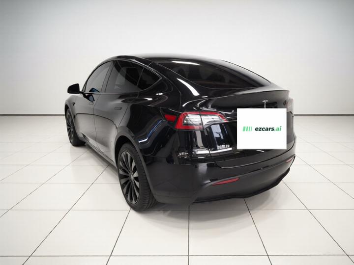 Model Y 2021 Long Range AWD photo 4