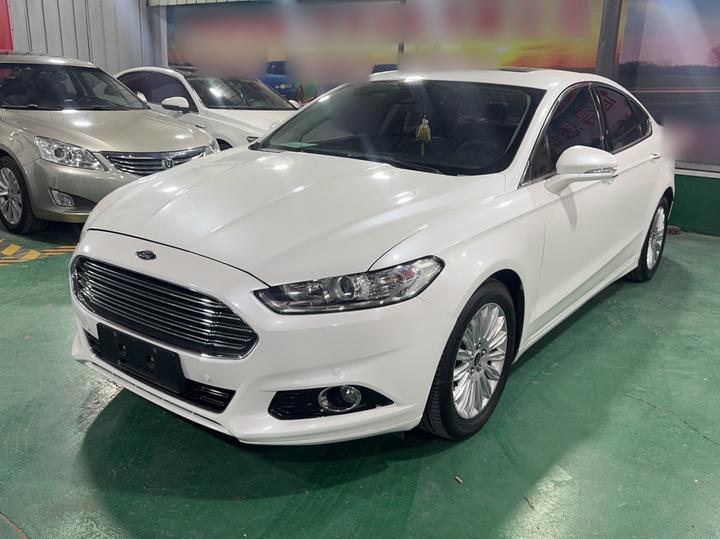 Mondeo 2013 2.0L GTDi200 Fashion