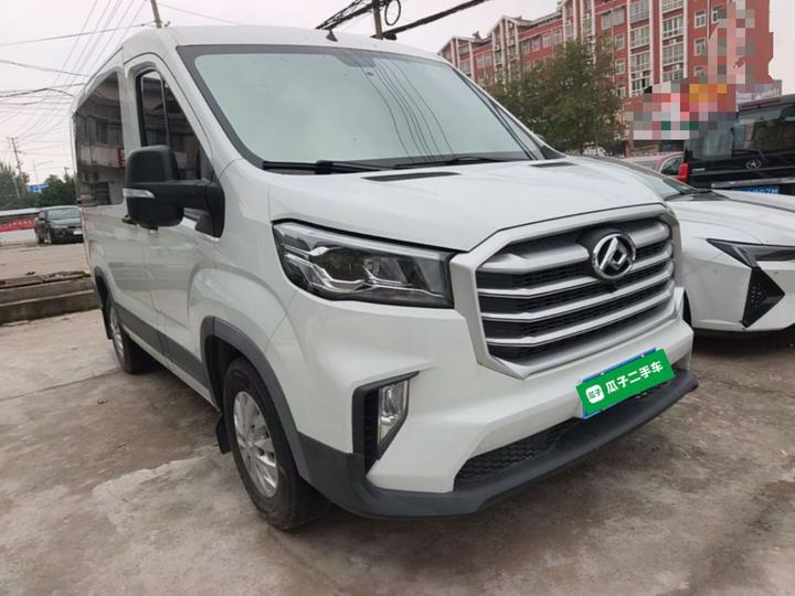 MAXUS V90 2020 2.0TAMT FWD Short Wheelbase 6-Seater photo 3