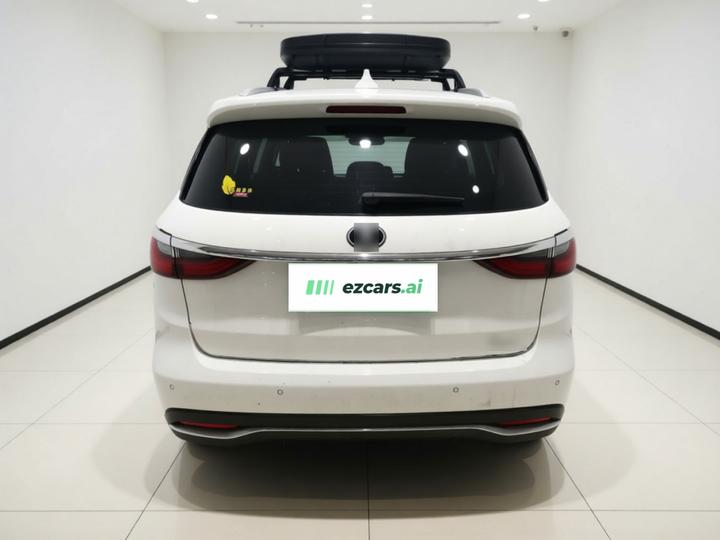 Song MAX 2017 1.5T AT Connected Premium 7-Seater photo 5