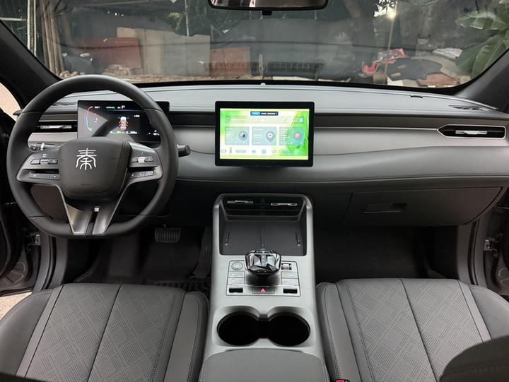 Qin PLUS 2025 DM-i ADAS 55KM Leading photo 4