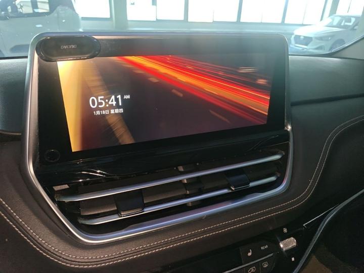 MAXUS G20 2021 PLUS 2.0T Petrol AT photo 8