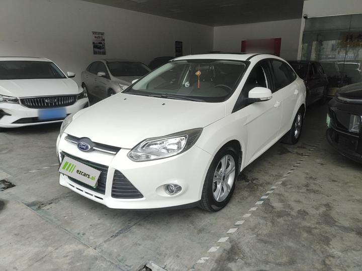 Focus 2012 Sedan 1.6L AT