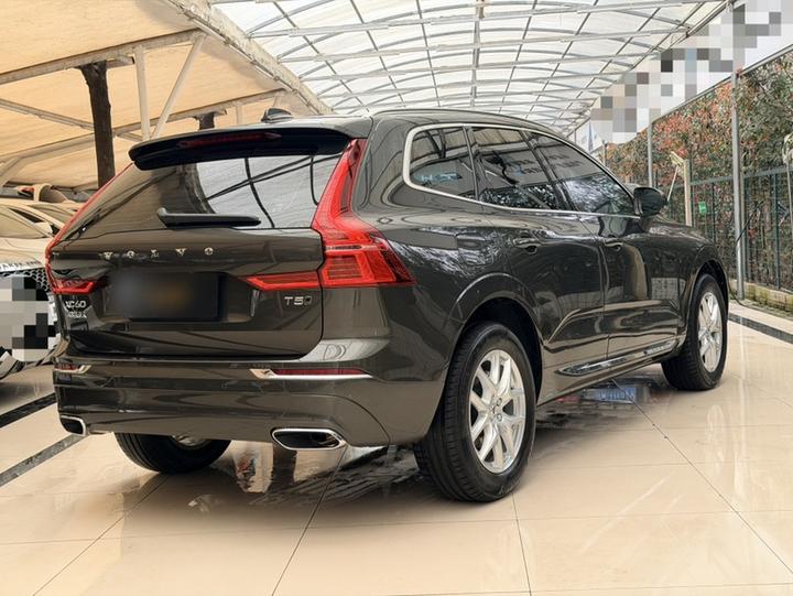 XC60 2021 T5 AWD Luxury photo 4