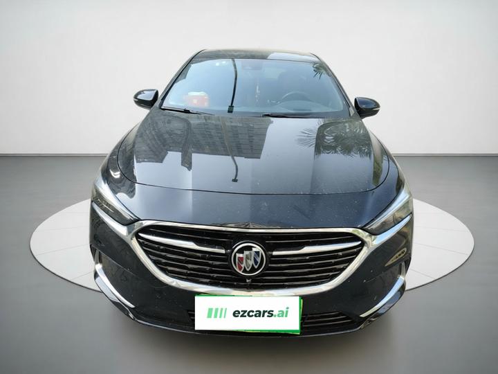 LaCrosse 2021 652T Premium photo 2