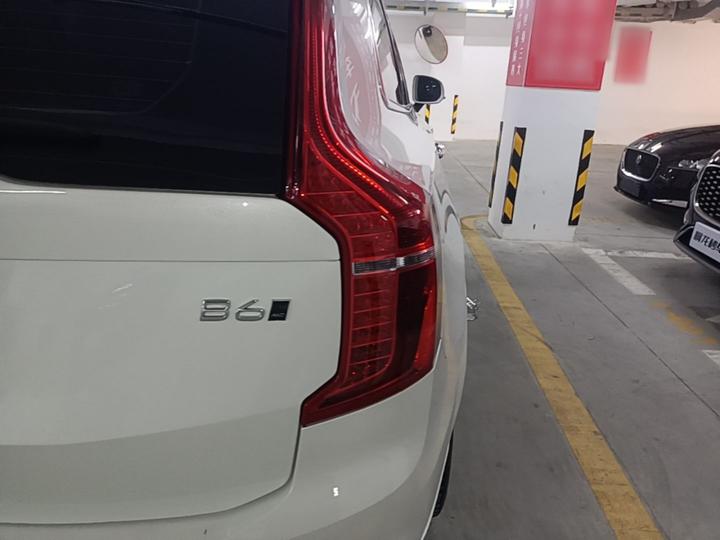 XC90 2021 B6 Luxury 7-Seater photo 7