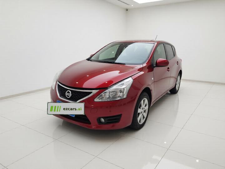Tiida 2011 1.6L CVT Comfort