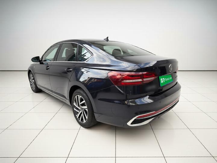 Lavida 2023 Facelift 1.5L AT photo 4