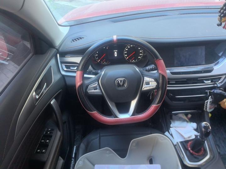 CS35PLUS 2019 1.6L MT Upgraded photo 3