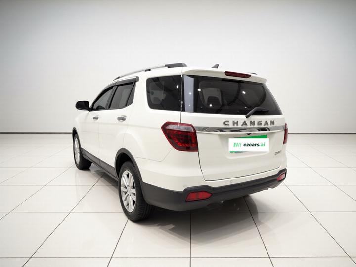 CX70 2016 1.6L MT Luxury photo 4