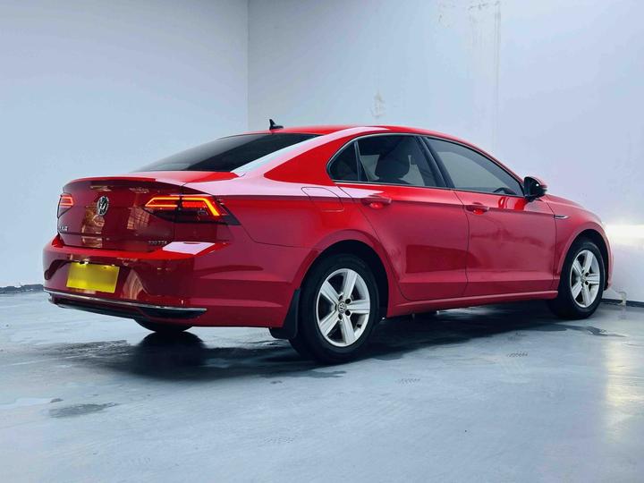 Lamando 2021 230TSI DSG photo 4