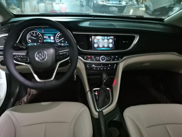 Excelle 2019 15T DCT Elite China VI photo 5