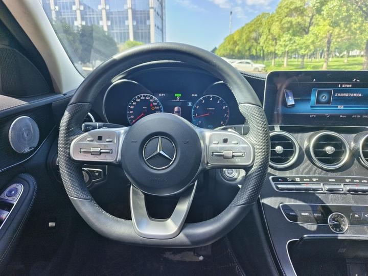 C-Class 2020 Facelift C 260 L Sport photo 2