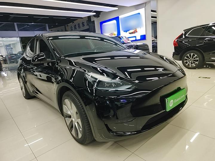Model Y 2022 Facelift RWD photo 3