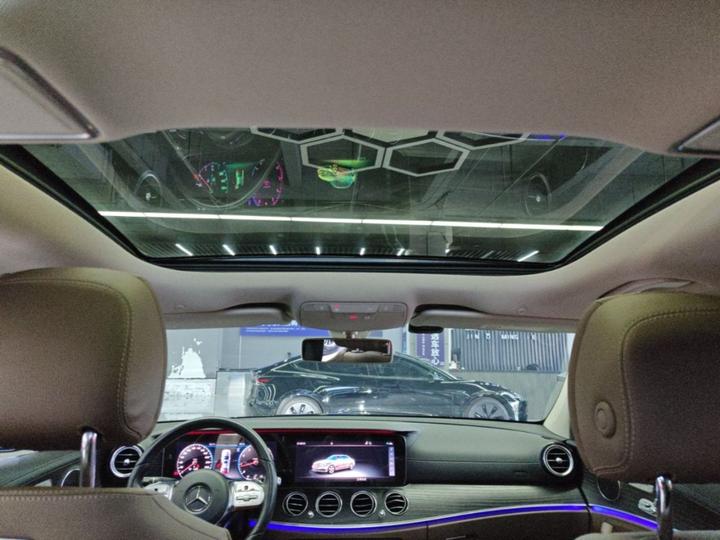 E-Class 2020 E 300 L Sport Fashion photo 7
