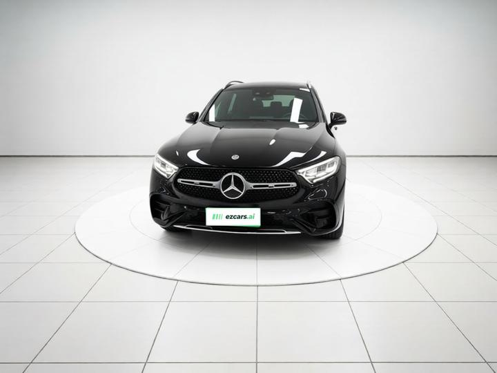 GLC 2024 Facelift GLC 300 L 4MATIC Dynamic 5-Seater photo 2