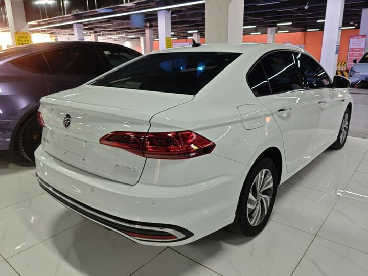 Bora 2023 280TSI DSG photo 4
