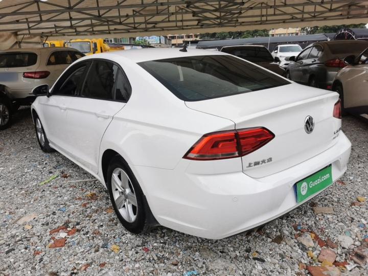Lamando 2015 230TSI DSG photo 4