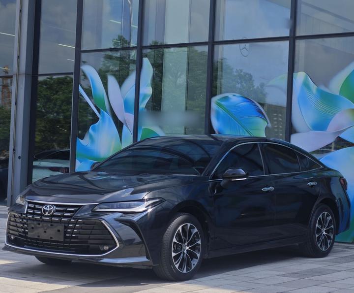 Avalon 2023 2.0L Luxury photo 3