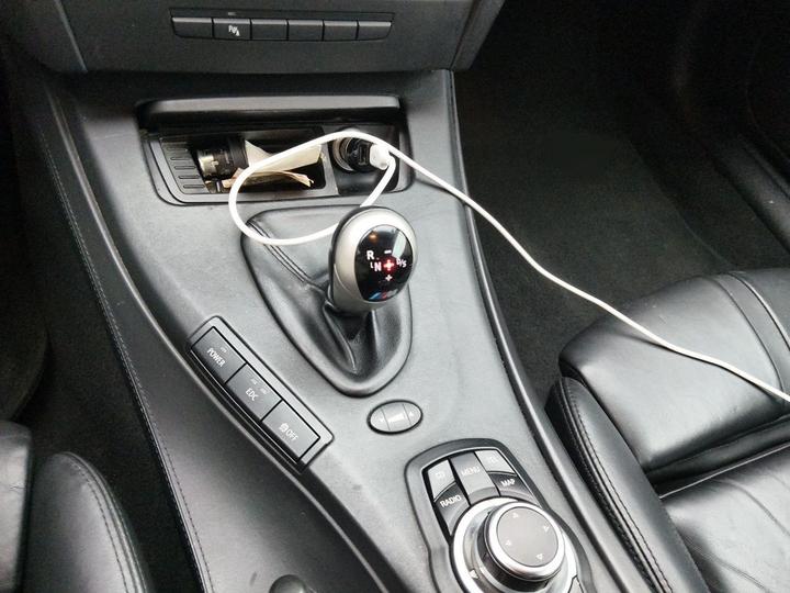 M3 2011 M3 2-Door photo 6