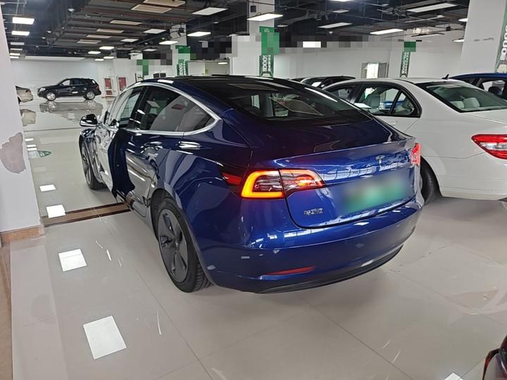 Model 3 2019 Standard Range RWD Upgraded photo 4