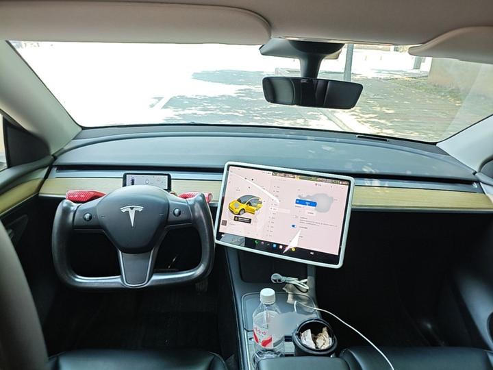 Model Y 2022 Facelift RWD photo 5
