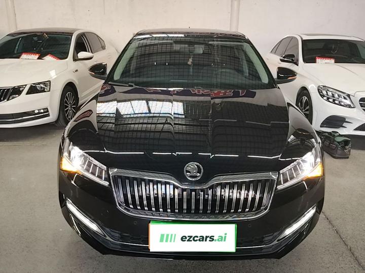 Superb 2023 Facelift TSI280 DSG Exclusive photo 2