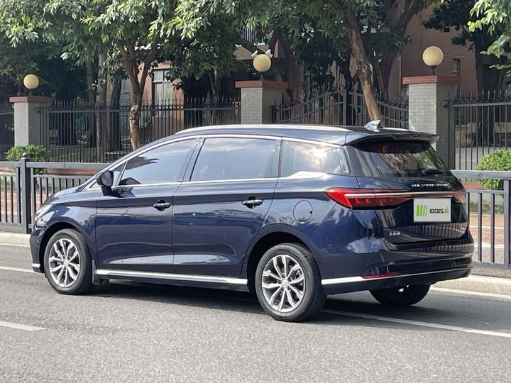 Song MAX 2021 Upgraded 1.5T AT Luxury 7-Seater photo 3