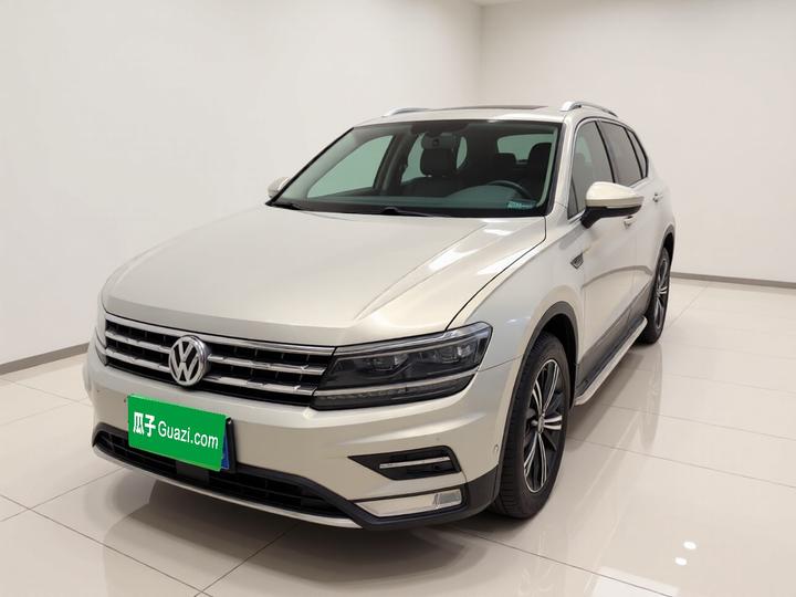 Tiguan L 2017 330TSI AT RWD Flagship photo 2