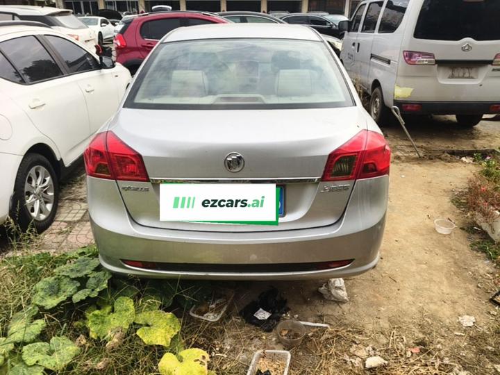 Excelle 2015 1.5L MT Classic photo 5