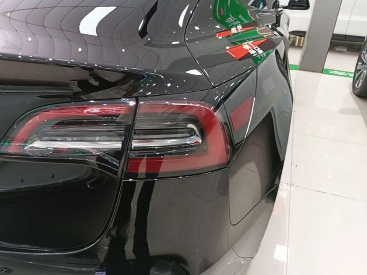 Model 3 2022 RWD photo 7