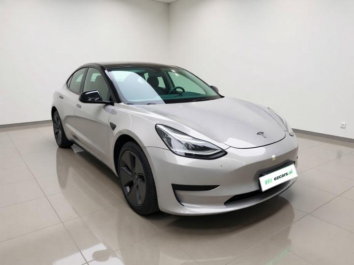 Model 3 2022 RWD photo 3