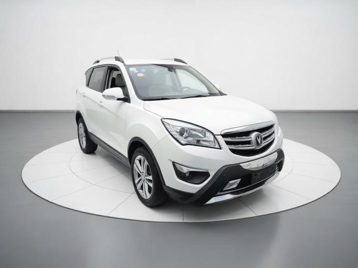 CS35 2016 1.6L AT Luxury China V photo 3