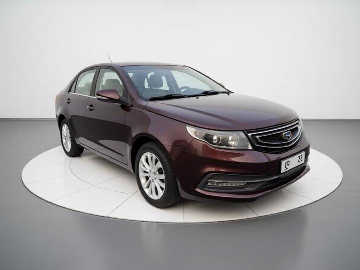 Vision 2016 1.5L AT photo 3