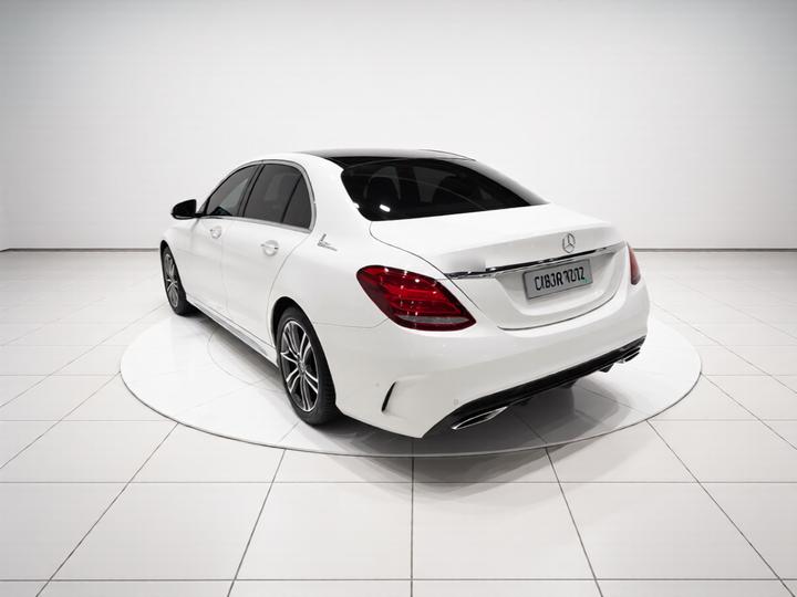 C-Class 2017 Facelift C 200 L Sport photo 4