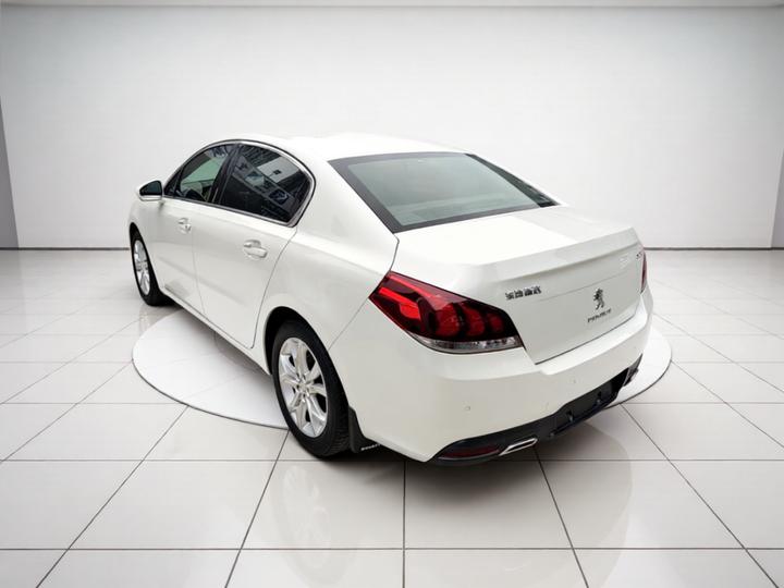 508 2015 2.0L AT photo 4