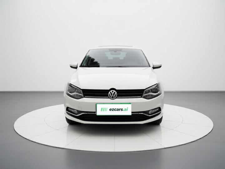 Polo 2014 1.4L MT Comfort photo 2